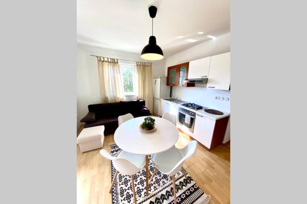 Cozy Apartamento Umag